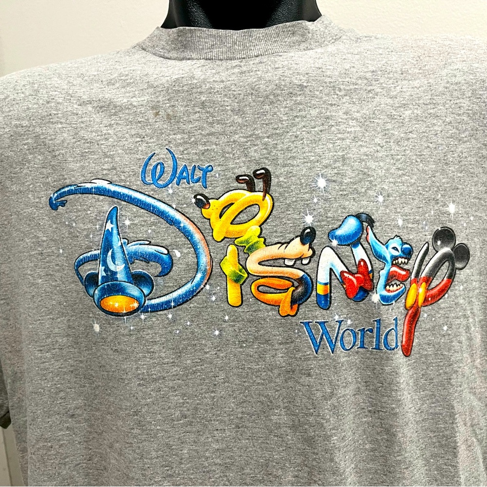 Vintage Walt Disney World Graphic Tee – Mickey & Friends Design